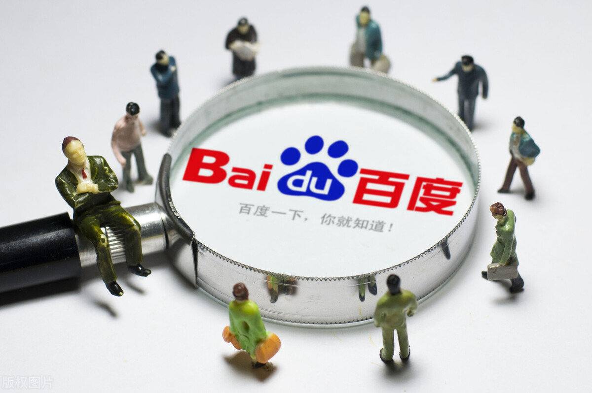 胡杏儿送胡定欣一对纯金龙凤镯